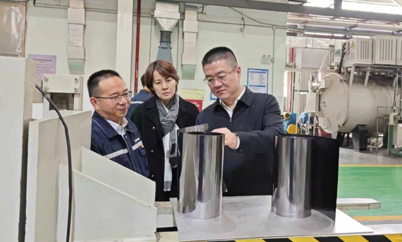 李仲泽到公司调研